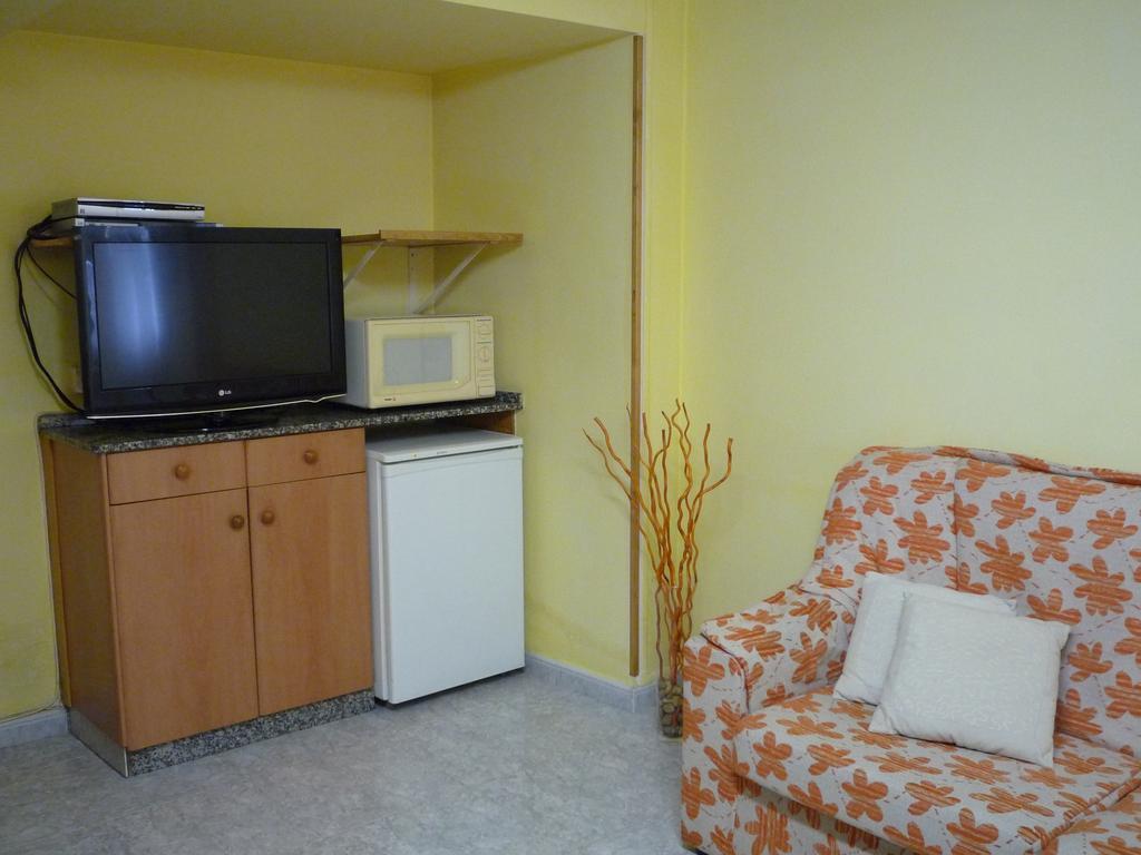 Hostal Residencia Ponte Vella Луго Екстериор снимка