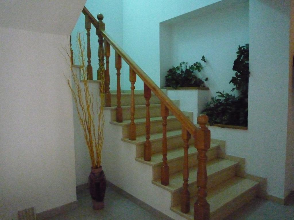 Hostal Residencia Ponte Vella Луго Екстериор снимка